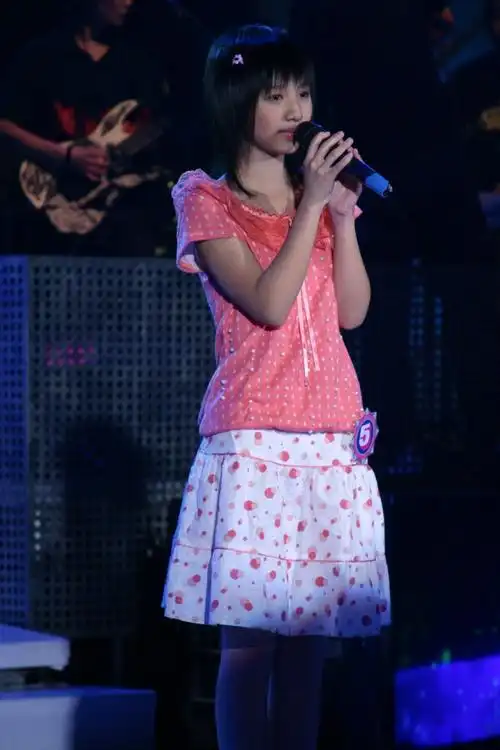 展开全部 是曾凯娟吗