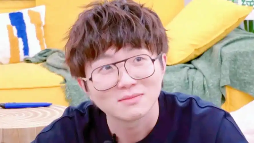 毛不易毛雪汪里的一些可爱瞬间