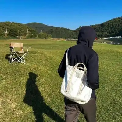 亲近大自然的男生背影头像图片 高清小众高级的微信真人男头