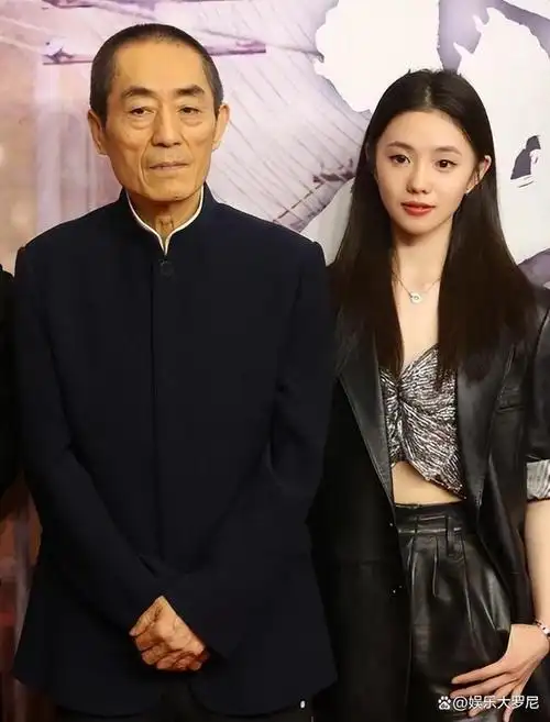 张艺谋:"一代国师"口碑下滑,文艺人设竟然都是"伪装"?