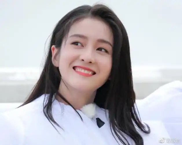 张雪迎姐姐辱骂粉丝引众怒,大批粉丝直接脱粉,这下道歉也没用了