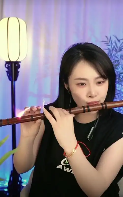 竹笛愉悦演奏沧海一声笑笛子版竹笛愉悦民族乐器竹笛演奏沧海一声