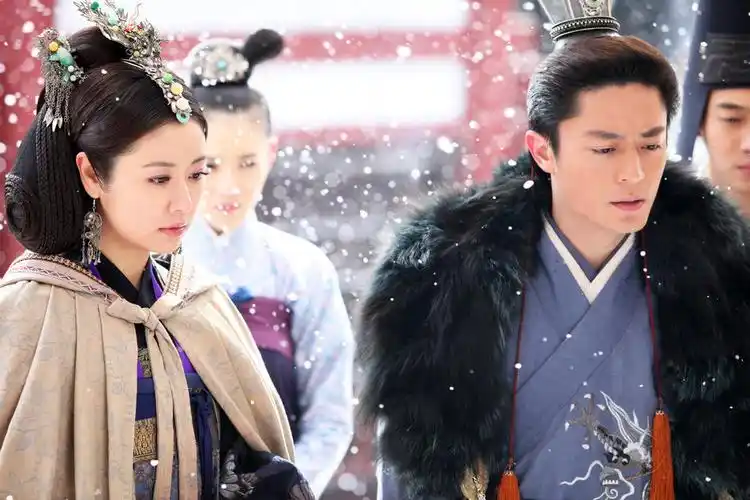 电视剧倾世皇妃林心如桌面壁纸