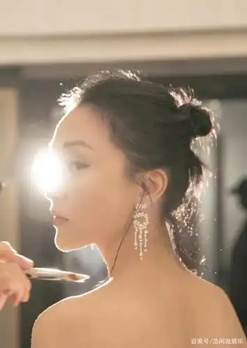 周迅新剧《不完美的她》即将热播,三位女神加入,共同演绎精彩