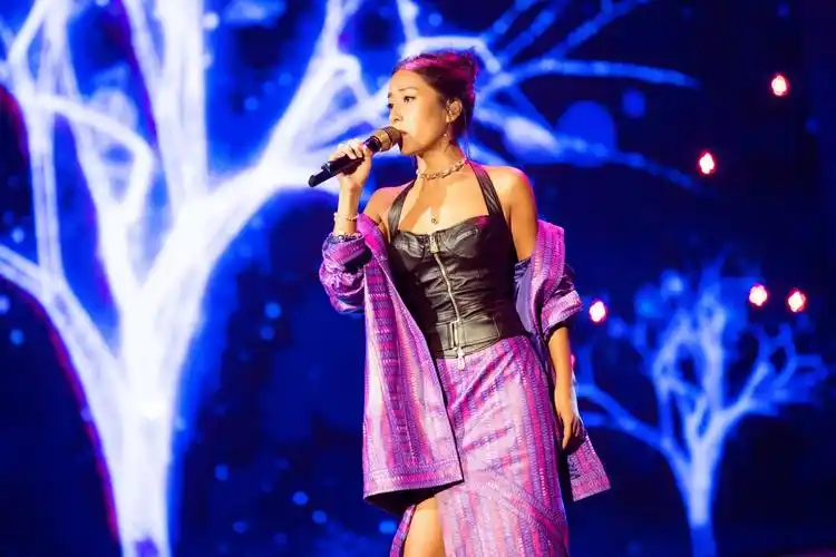 吉克隽逸亮相上影节 盼遇"失控"角色