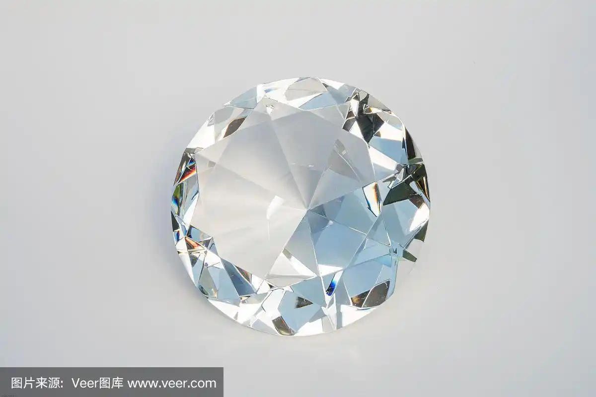 假钻石孤立