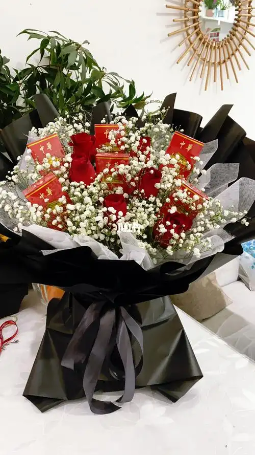 男生也可以收到生日礼物