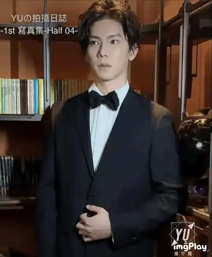 西装杨宇腾好帅今天是gucciboy0505