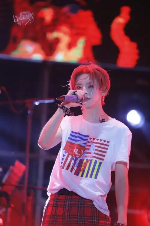 小鬼王琳凯超话#小鬼小丑造型#昨天晚上的小鬼绝绝子!