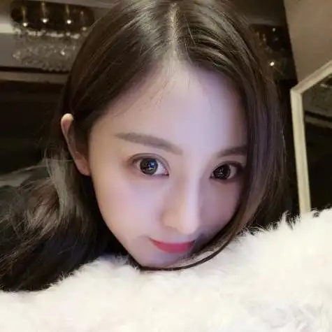 女生头像真人一组同一个人图片也有单张单人的