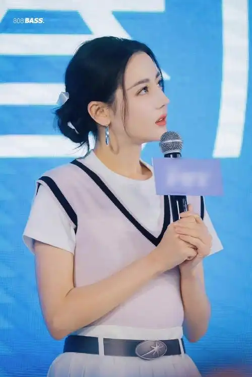 迪丽热巴 女高