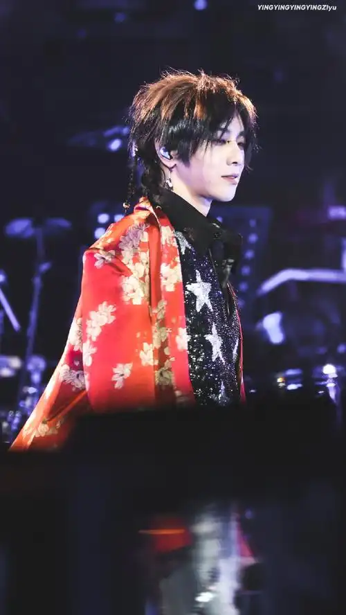 2023华晨宇火星演唱会##华晨宇2024向阳而生