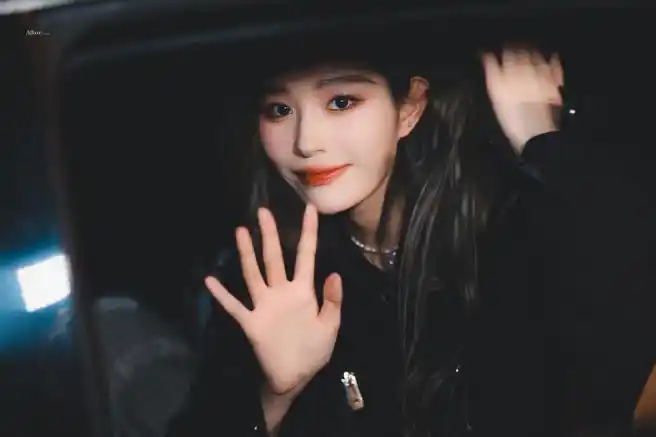 王奕超话240203|下班年前最后9815@snh48-王奕