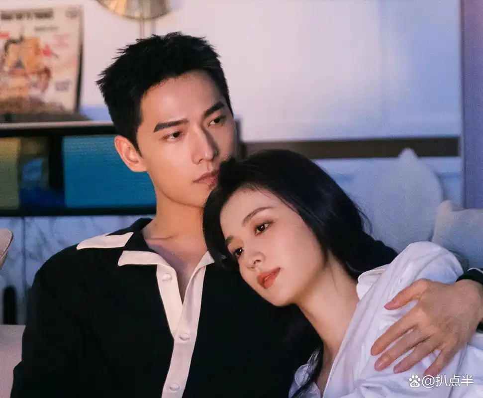 杨洋去油宝典:该和哪位前辈学学"回清术"?模仿黄晓明最靠谱