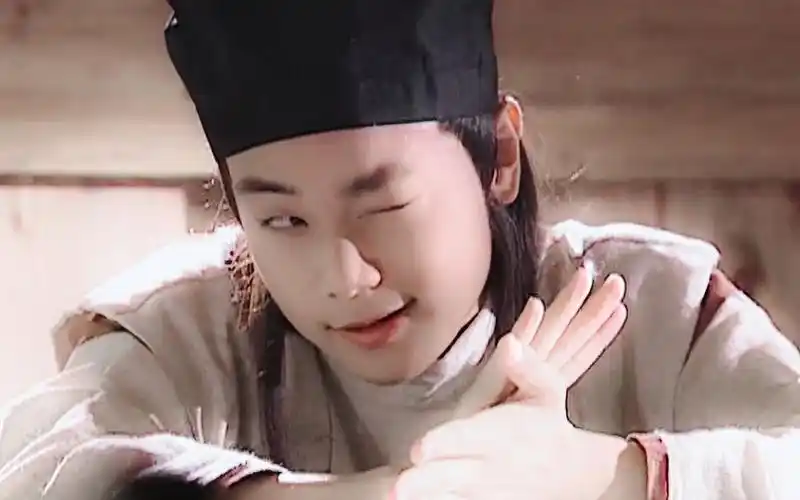 小鹿树洞-曹骏-哔哩哔哩视频