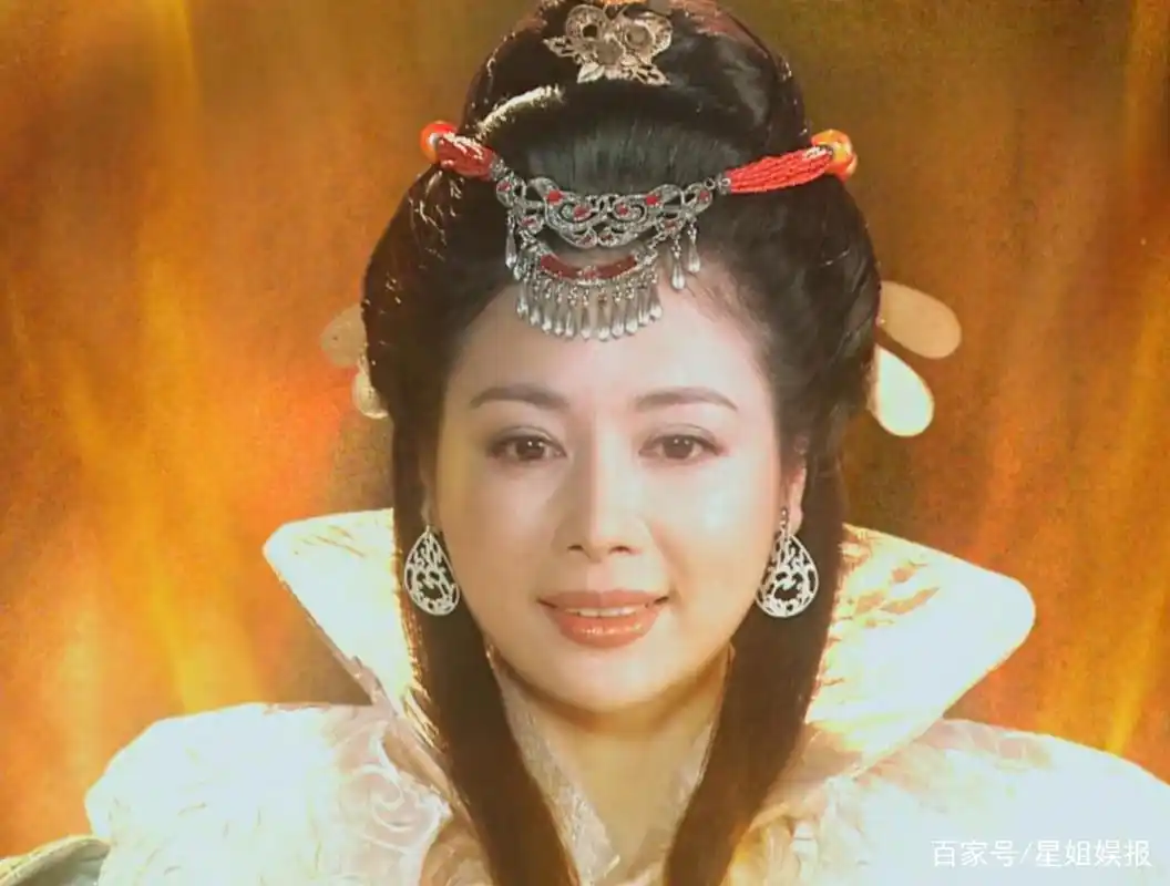 邓英:《西游记续集》的樵妻,出道20多年没火,嫣语赋演秋嫣嫡母