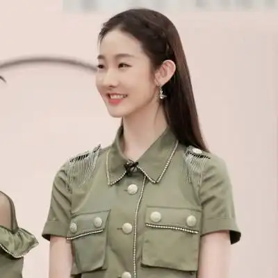 硬糖少女303团头拿图扣,可二改二传标注宋小音