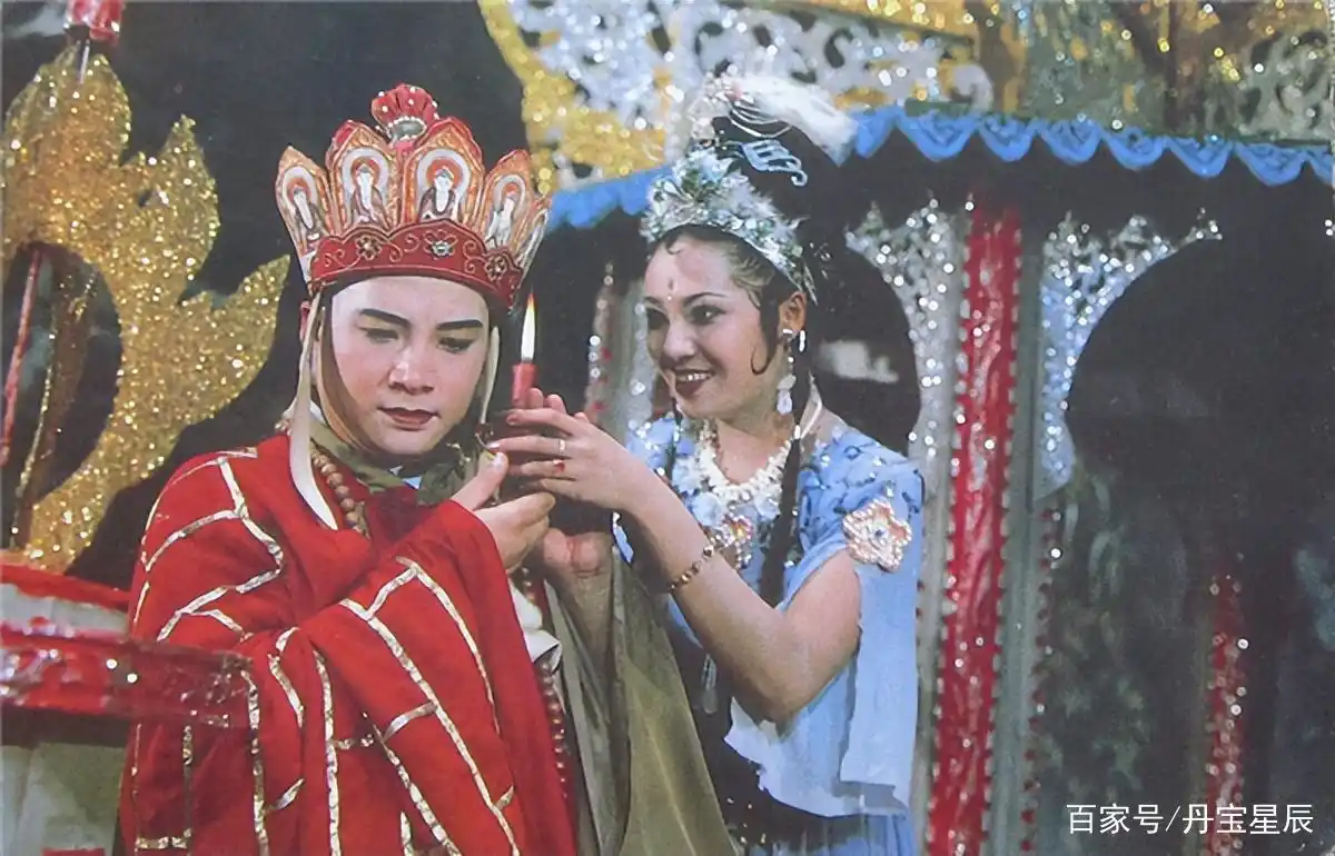 唐僧取经14年,呼女妖都是"女菩萨",为啥只叫老鼠精"娘子"