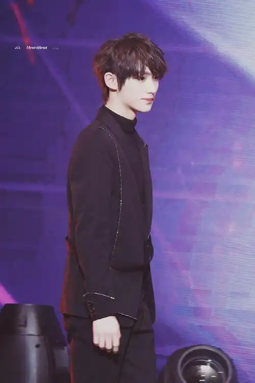 丁程鑫 西装小王子