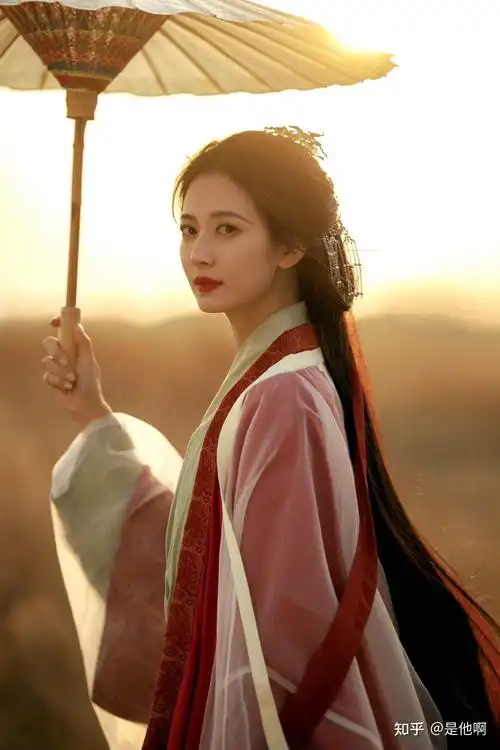 如何看待陈钰琪颜值