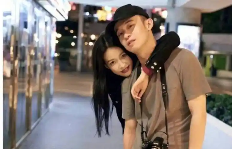 原创结婚6年连婚礼都没办如今再看孙怡董子健的分开也就不稀奇了