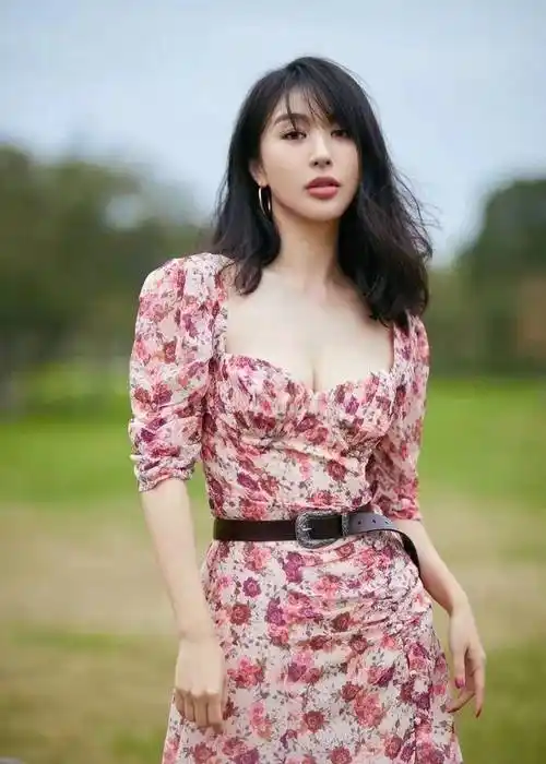 原创浪姐变减肥营李菲儿贾青体重刚过四十公斤宁静曾瘦到脱相