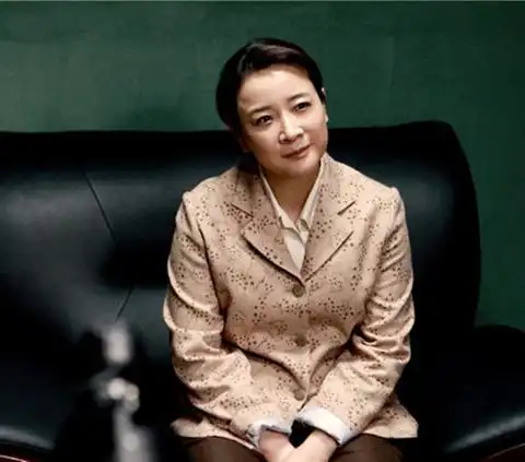 图电视剧母亲陈小艺版本剧情简介演绎坚强母亲的坎坷生活