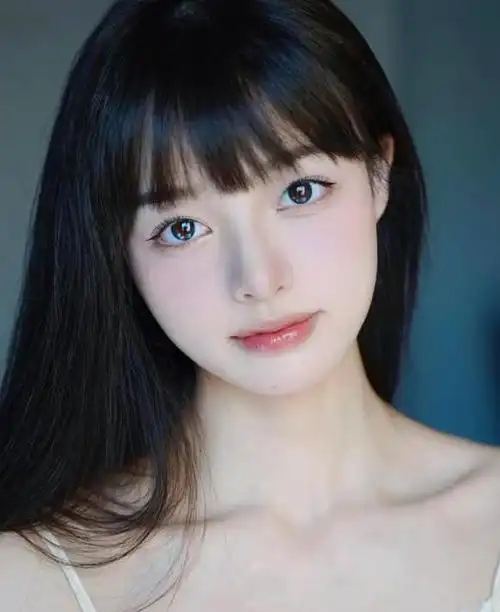 心形脸适合齐刘海