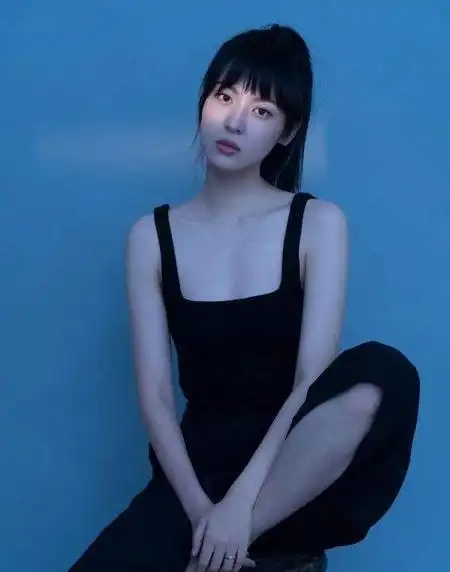 172以上的女明星(身高172的明星女) - 看百科