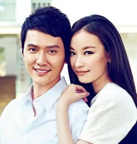 赵丽颖冯绍峰被拍,共度一晚恋情坐实,网友:颖宝三思啊!(2)