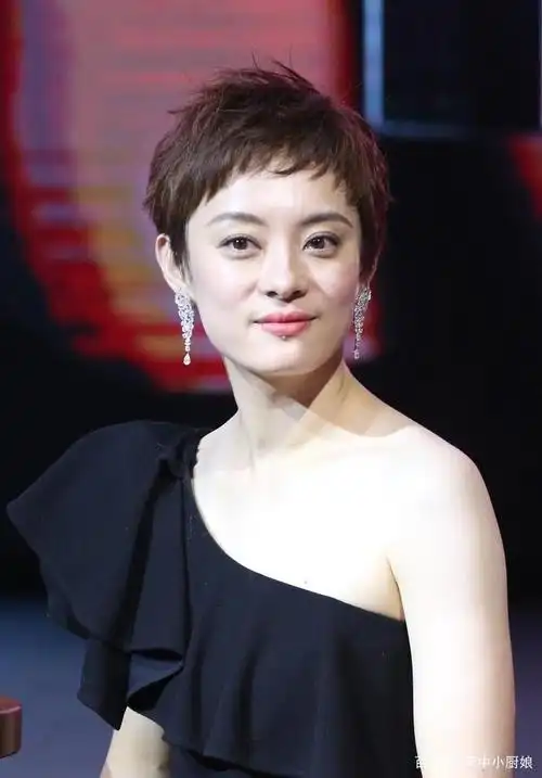 孙俪我心中的完美女神,颜值担当,任何角度来看都是风采依旧