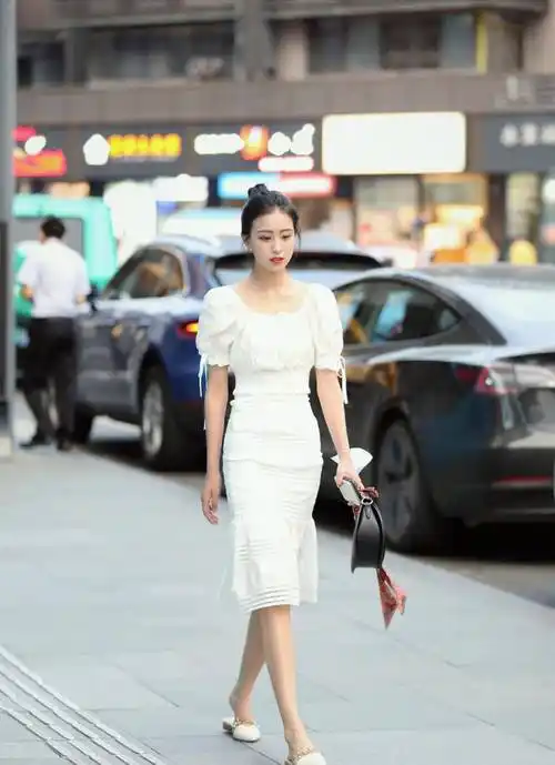 原创成都女生为什么这么美看她们的街拍穿搭一个个像是西施下凡