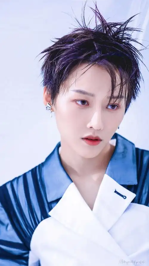 刘雨昕全能唱跳歌手