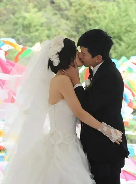 张杰谢娜结婚名单(谢娜的婚礼)_指南信息_皮一哈