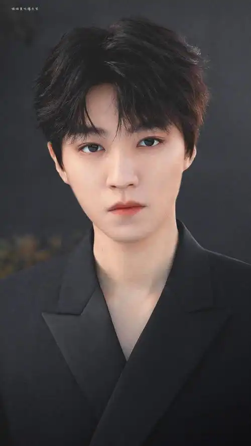 王俊凯新加坡登上全球发音