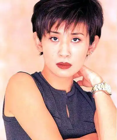 毒舌吴君如曝赵雅芝出轨骂刘翔吃屎内幕