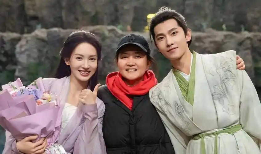 杨洋新剧《雨霖铃》剧照首发,展昭角色引期待.