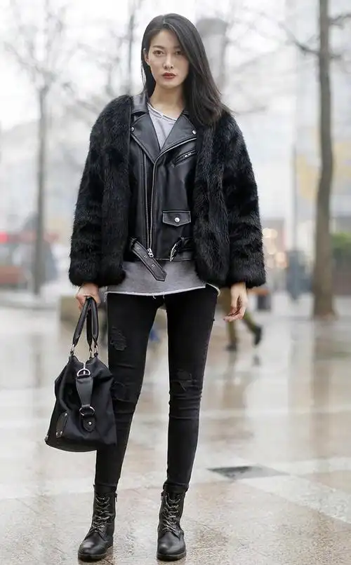 短款皮衣怎么搭配显帅气女生(短款皮夹克如何搭配才帅气又时髦)