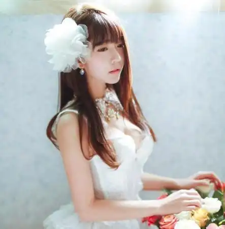 陈潇与yurisa同场竞技!寻找最美showgirl第二弹