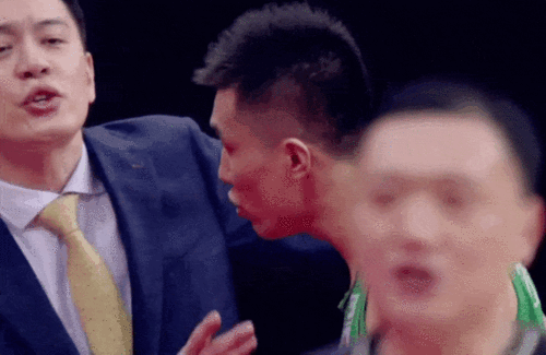 深挖看了吐槽大会才知道杨鸣这么帅