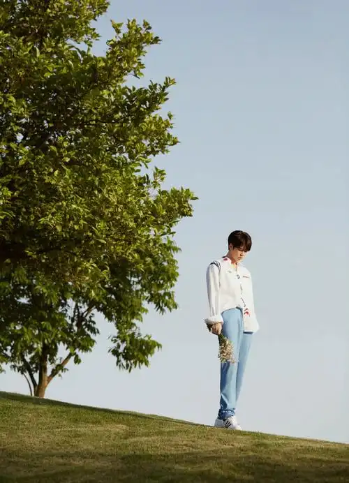 内娱九头身身材的明星#还有谁没看过林彦俊的全身照嘛?