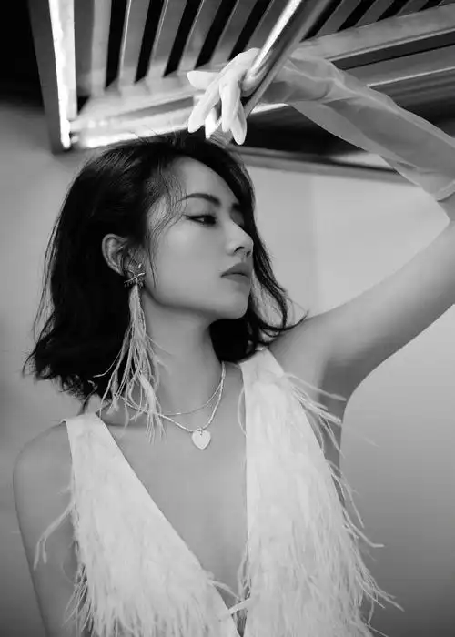 刘惜君个人资料(33岁刘惜君怎么走火辣风) - 散下步