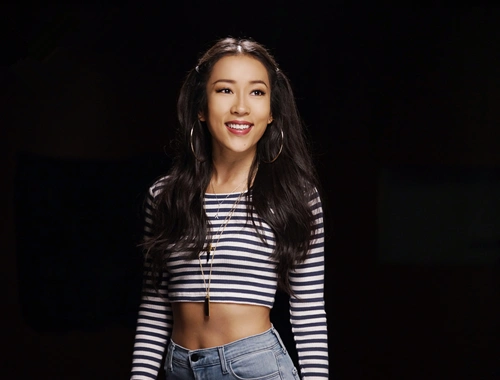 图吉克隽逸参加中国之星首战夺冠与刘欢再携手感谢恩师栽培