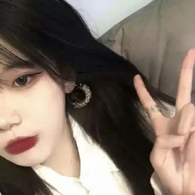 优质个性女生头像 每截一张图都是优质头像女生