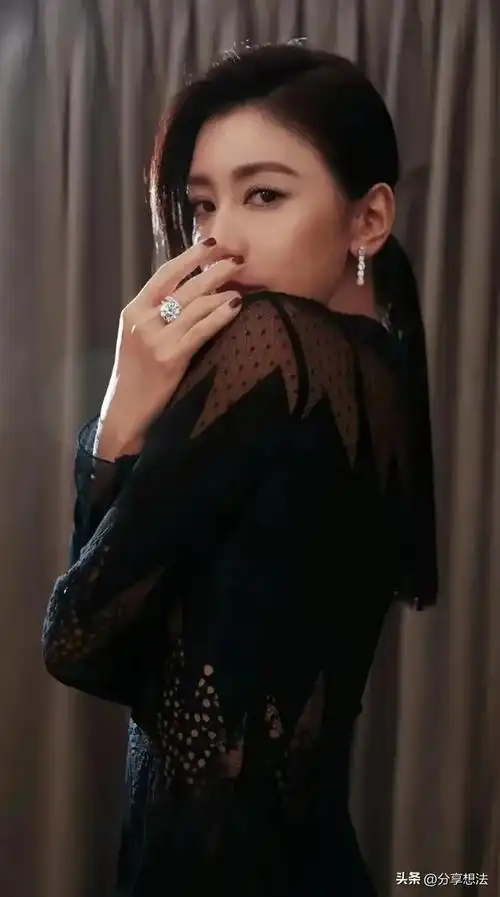 贾静雯明星壁纸9