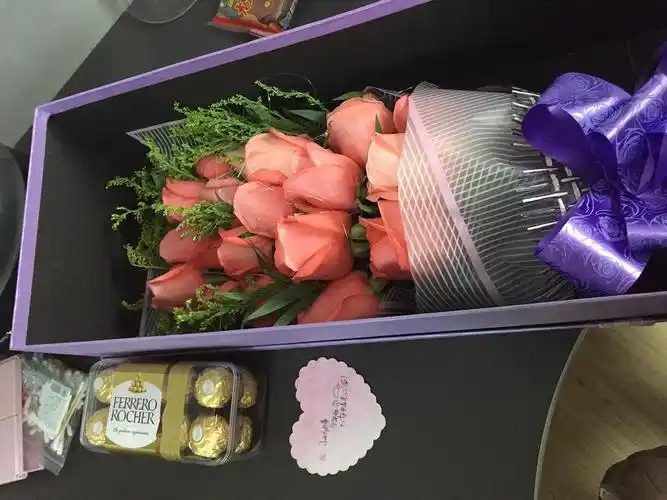 今天三八节,因为礼物闹矛盾的进,我为部分男生们发声