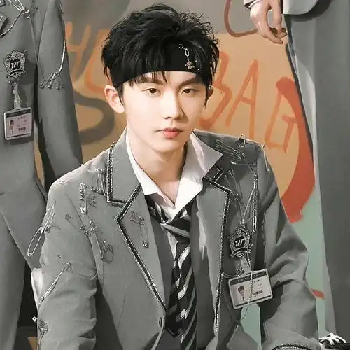 马嘉祺黑色发带##马嘉祺发带西装造型