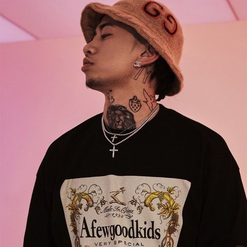 嘻哈马思唯同十字架项链aaa锆石吊坠男女潮流项链