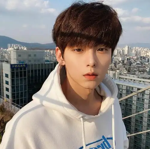 00后小年轻发型