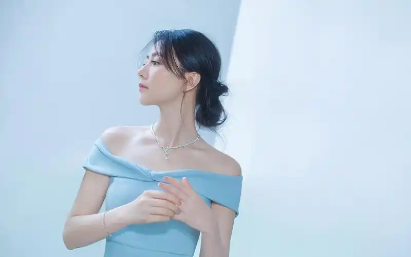 首页 桌面壁纸 高圆圆性感写真高清电脑壁纸上一张下一张查看原图